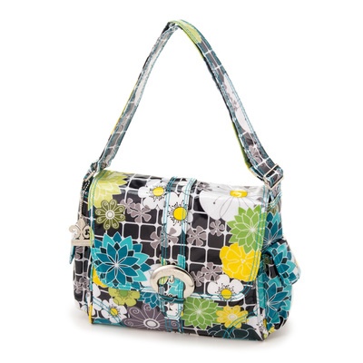 ハイセンスな色柄が目を引くデザイン。ポーチ、シート、チャーム、底板付きです。