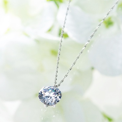 DIAMONIQUEプレシャス PT950 ソリティアペンダント2.0ct