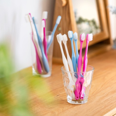 匠が極めたプレミアム歯ブラシ 抗菌 12本セット