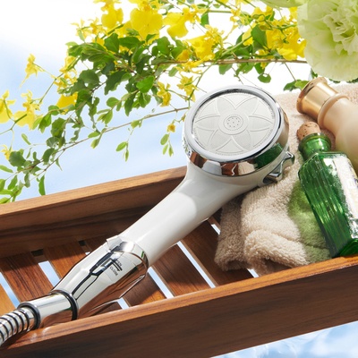 ナノフェミラスビューティー 全身美容シャワーヘッド