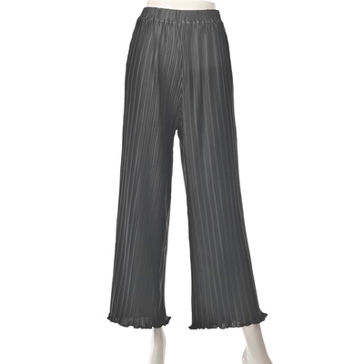 Makana na Kathy ウイプリーツパンツ