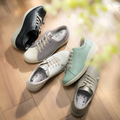 アキレス・ソルボ牛革ダブル衝撃吸収4Eゴム紐スリッポン