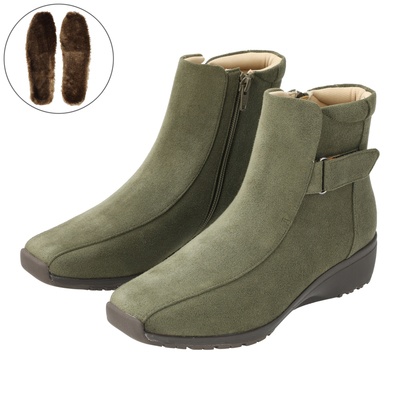 クロールバリエ 筒幅が調整できるブーツ