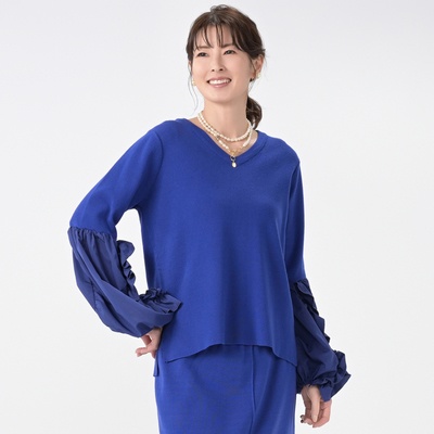 Anne Coquine ボリュームスリーブニットVネックプルオーバー