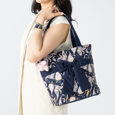 NaRaYa リボントートバッグ チャーム付き