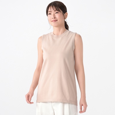 YukaKoshino リサイクル糸のニットスリーブレスプルオーバー