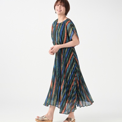calma プリントプリーツワンピース