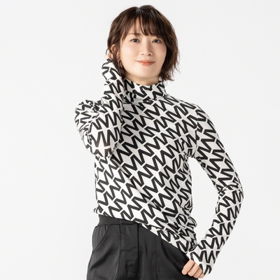 MASAGO プリントハイネックプルオーバー