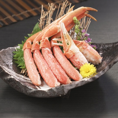 カナダ産 ボイルズワイガニ 計1kg