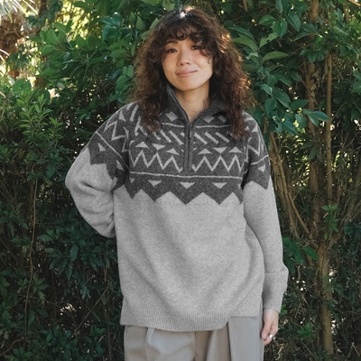 Carney ジオメトリック ハーフジップニットプルオーバー