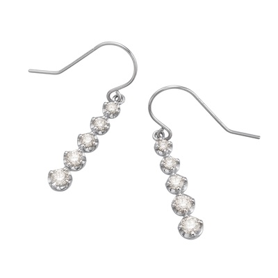 Dialuce PT ダイヤモンド フックピアス 計0.3ctUP