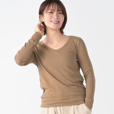 KawaiOkada ソフトリブVネックプルオーバー