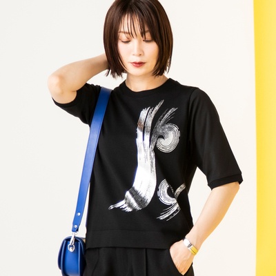 PCD 箔グラデーションラインのニットドッキングプルオーバー