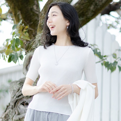 SPECCHIO シャトルプリーツフリーサイズラウンド半袖トップス