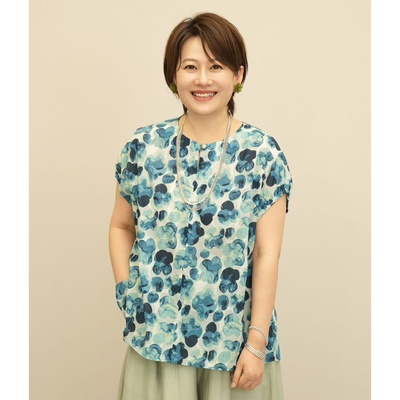 FEE CERISE グラデーションフラワー柄プリントブラウス