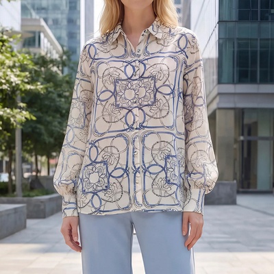 Oh My Tailor シャイニーシフォンプリントブラウス