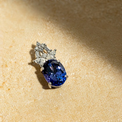 PT950 タンザナイト ペンダントヘッド 1.6ctUP