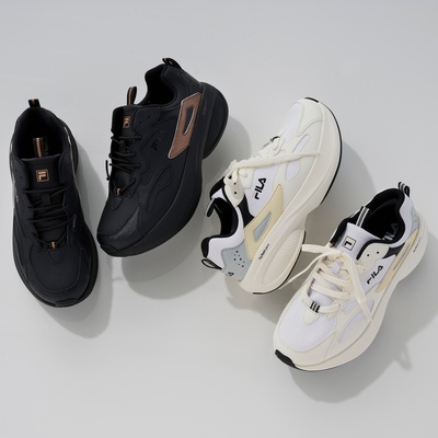 FILA FLOAT TRACER 幅広 ゴム紐 厚底スニーカー