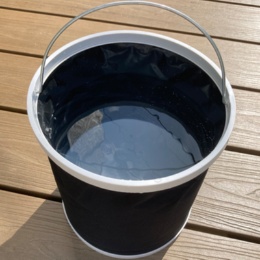  折りたたみ給水バケツ