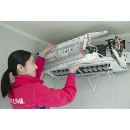 お掃除機能付きエアコンクリーニング+防カビコーティング