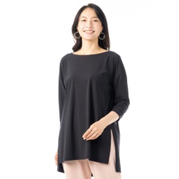 Notice//colors 上品ナイロンストレッチプルオーバー