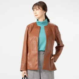 Isaac Mizrahi Liveフェイクレザー刺繍入りジャケット