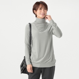 day to day 吸湿発熱シャーリングハイネックプルオーバー