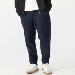 Lucca Uomo alla moda ストレッチテーパードパンツ