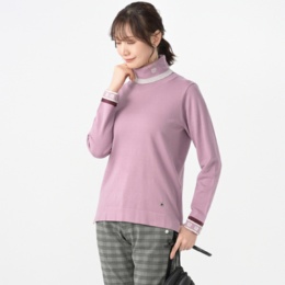 PCD ラメロゴアクセントのタートルネックプルオーバー