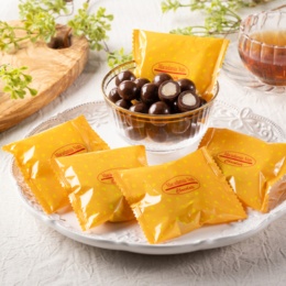 サロンドロワイヤル サロンドロワイヤルマカデミアンナッツチョコ4袋セット