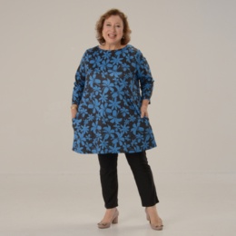 Makana na Kathy モアニ プリントチュニック