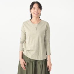 KawaiOkada コットンスラブヘンリーネックプルオーバー