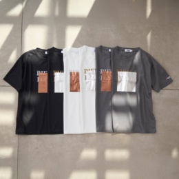 FILA UV箔プリント3Dテクスチャードプルオーバー