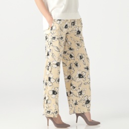 PCD モダンフラワープリントのセミワイドパンツ