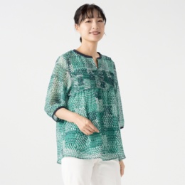 PCD ウェーブジオメトリック柄のピンタックプルオーバー