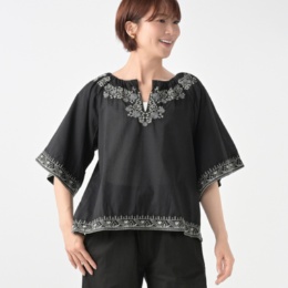 myM インド綿刺繍ブラウス