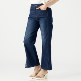 &LOVE びっくり美脚なスカラレースデニムワイドパンツ