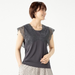 &LOVE フラワーレースのフレンチスリーブタンクトップ