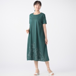 タカシマヤスタイルプリュ 刺しゅう入りワンピース