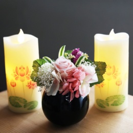 プリ仏花ピンクとLEDローソク蓮1対