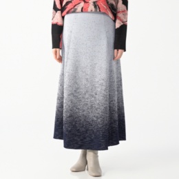 IVKO WOMAN グラデーションパターン ニットスカート