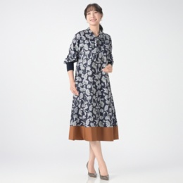 anatelier ボウタイ付き フラワープリントワンピース