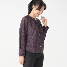 PCD フロントタックのジオメトリックブラウス