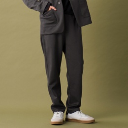 Lucca Uomo alla moda ダンボールニットパンツ