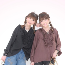 &LOVE ドラマティックなシャルマンふりるブラウス