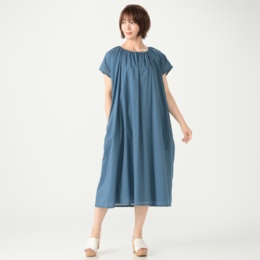 myM ふんわりギャザーワンピース