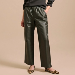 Provador レザー調カーゴパンツ