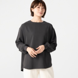 eM by Emma Taylor バックジップTブラウス