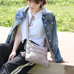  Kipling アルバー ショルダーバッグ