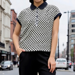 DECOY VOYAGE リズミカルモチーフプリント ポロシャツ